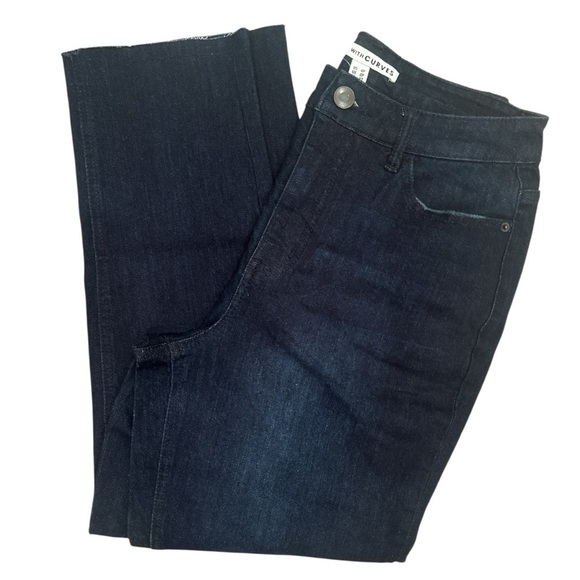 Women’s Indigo Raw Hem Jeans NWT Denim Casual Stretchy Comfy Dark Wash Sz 4P - Picture 1 of 9